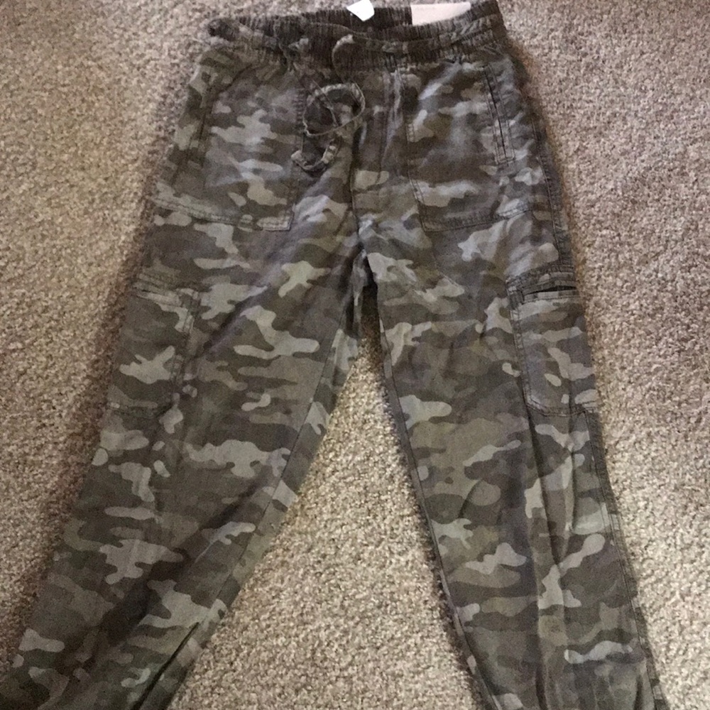 camo joggers from american eagle